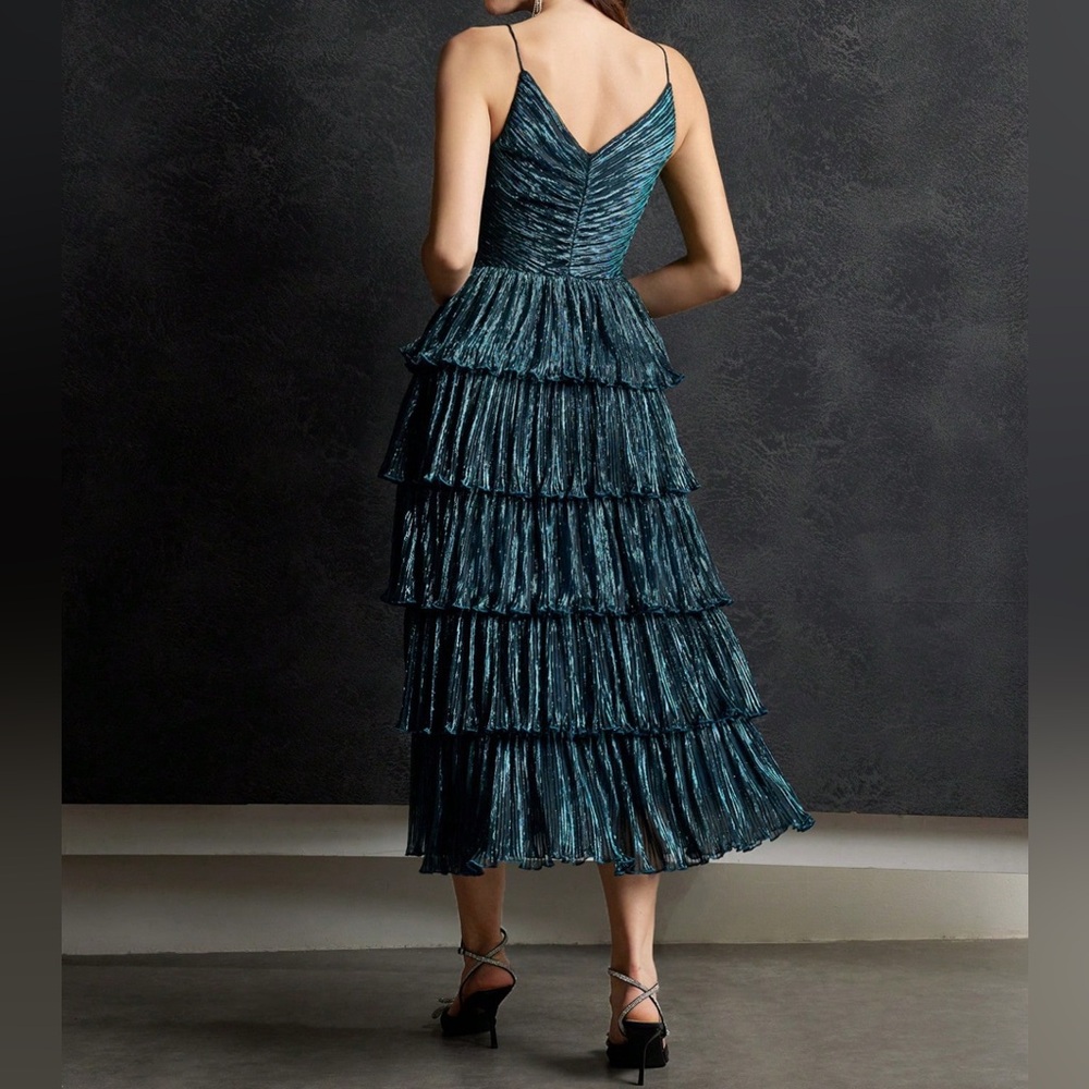 💞HP💞 Elegant Teal Tiered Dress - Picture 2 of 3